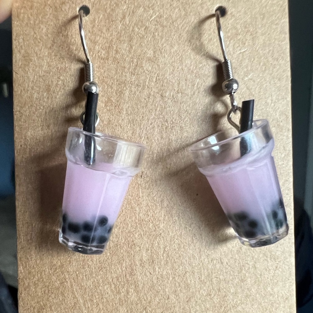 Bubble tea earrings - light pink